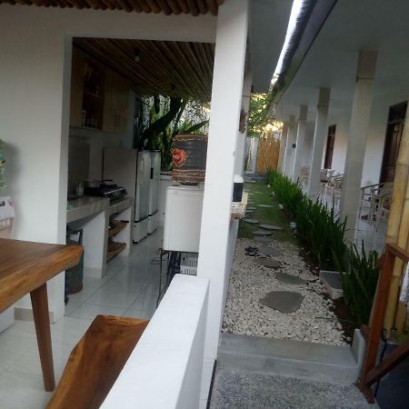 Andy Guesthouse Canggu Εξωτερικό φωτογραφία