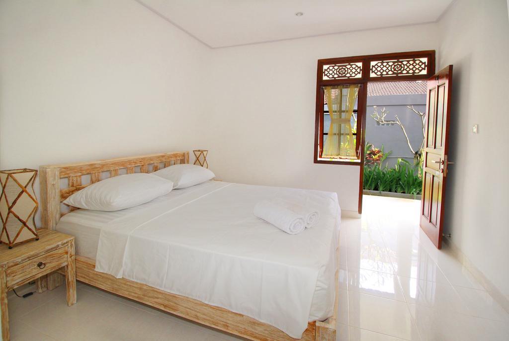 Andy Guesthouse Canggu Εξωτερικό φωτογραφία
