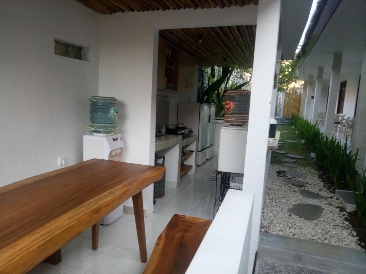 Andy Guesthouse Canggu Εξωτερικό φωτογραφία
